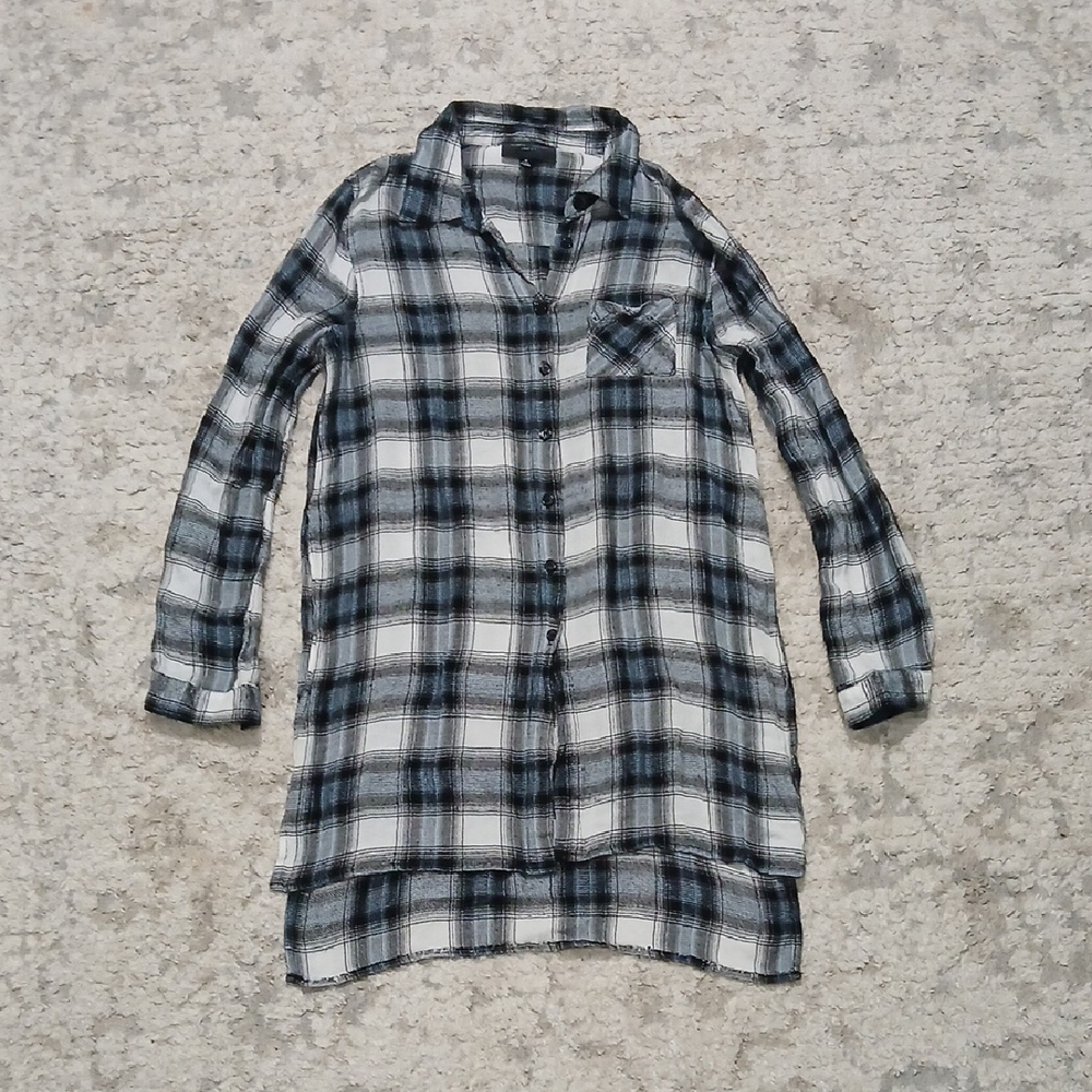 Romeo & Juliet Couture Black and White Plaid Shirt